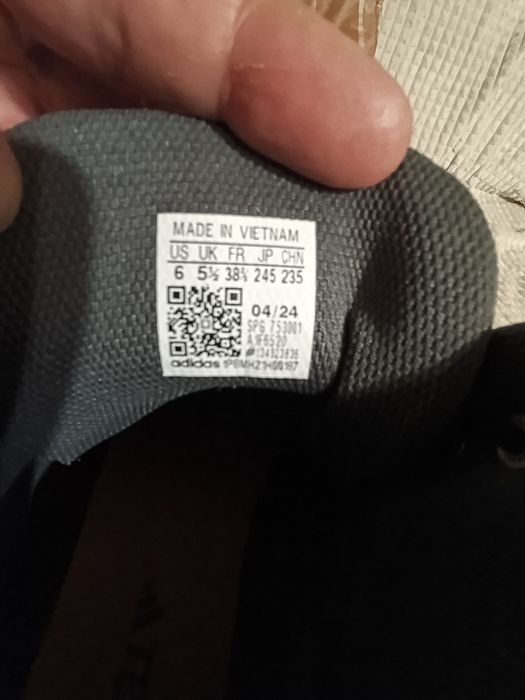N.38 Туристически обувки Adidas Terrex супер запазени