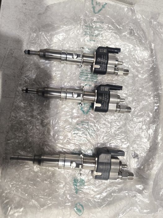 BMW Бензинов инжектор/дюза за N43/N53