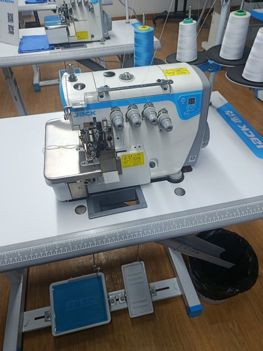 Хар хил турдаги тикув машинкалари