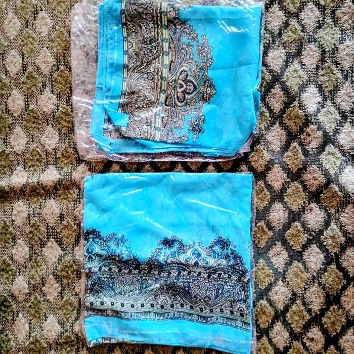 Платки!  Платки.