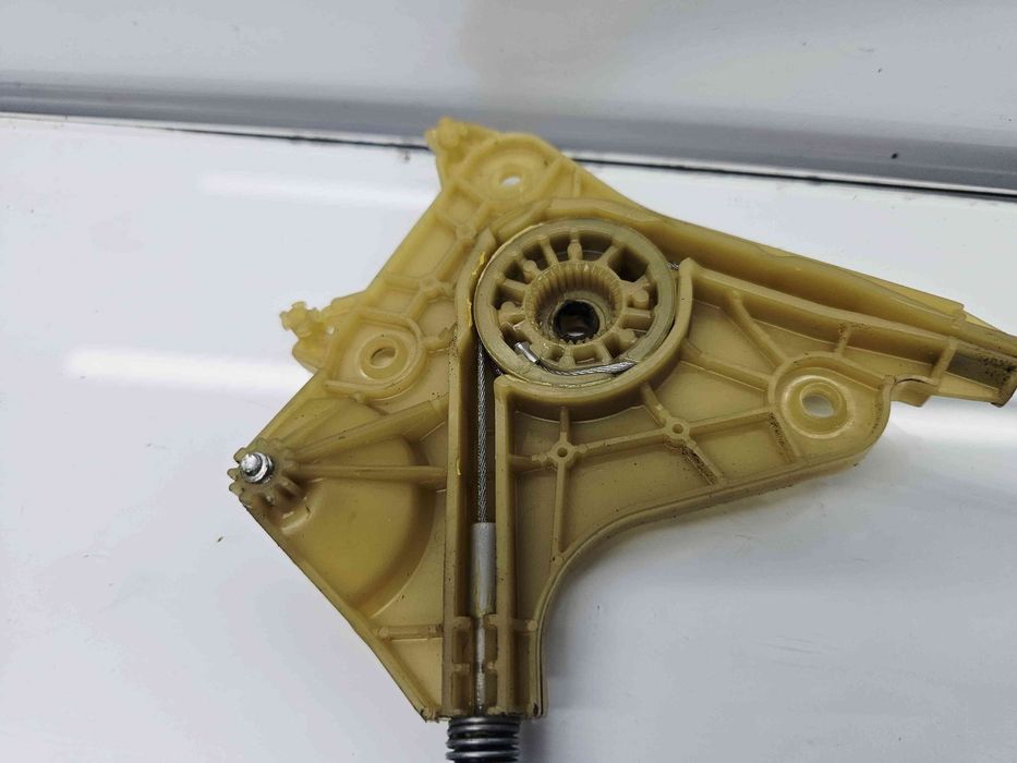 Macara electrica geam dreapta fata Bmw 3 Cabriolet (E93) [Fabr 2006-20