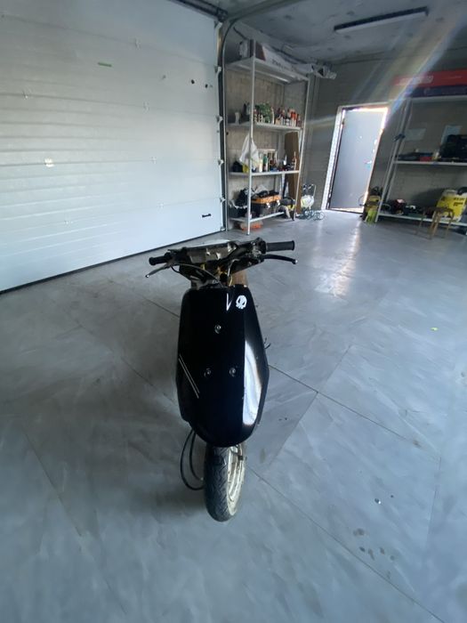 Сузуки сепия на ходу