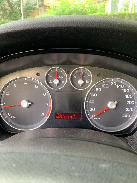 FORD Focus 2008 — imagine 3