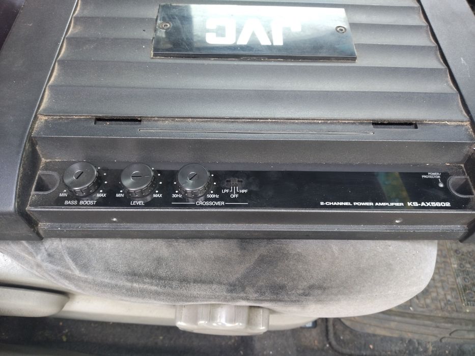 Продам авто усилитель