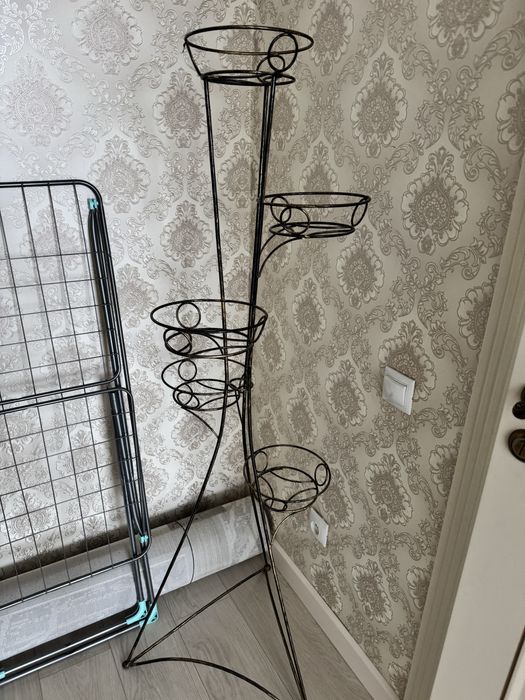 Подставка для цветов