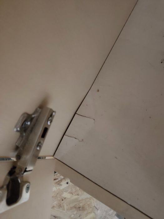 Продам шкаф в комнату