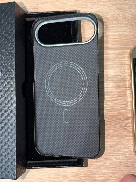 Чехол Pitaka 1:1 для iPhone Air