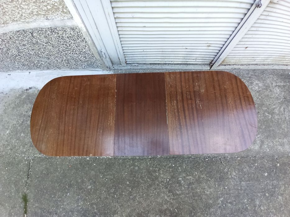 Холна разтегателна маса