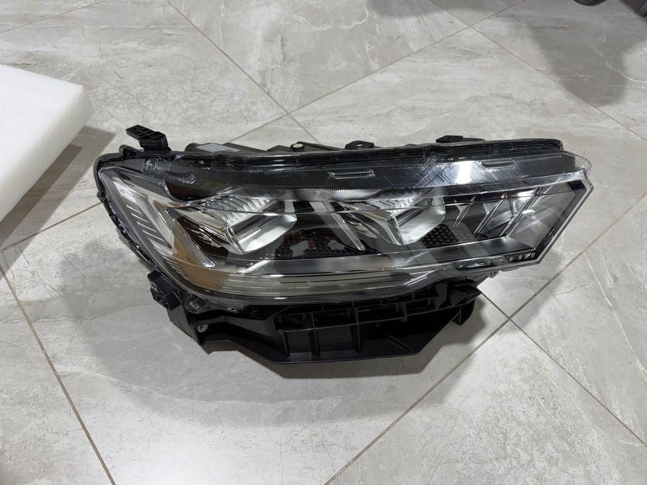 Фара правая Haval H6