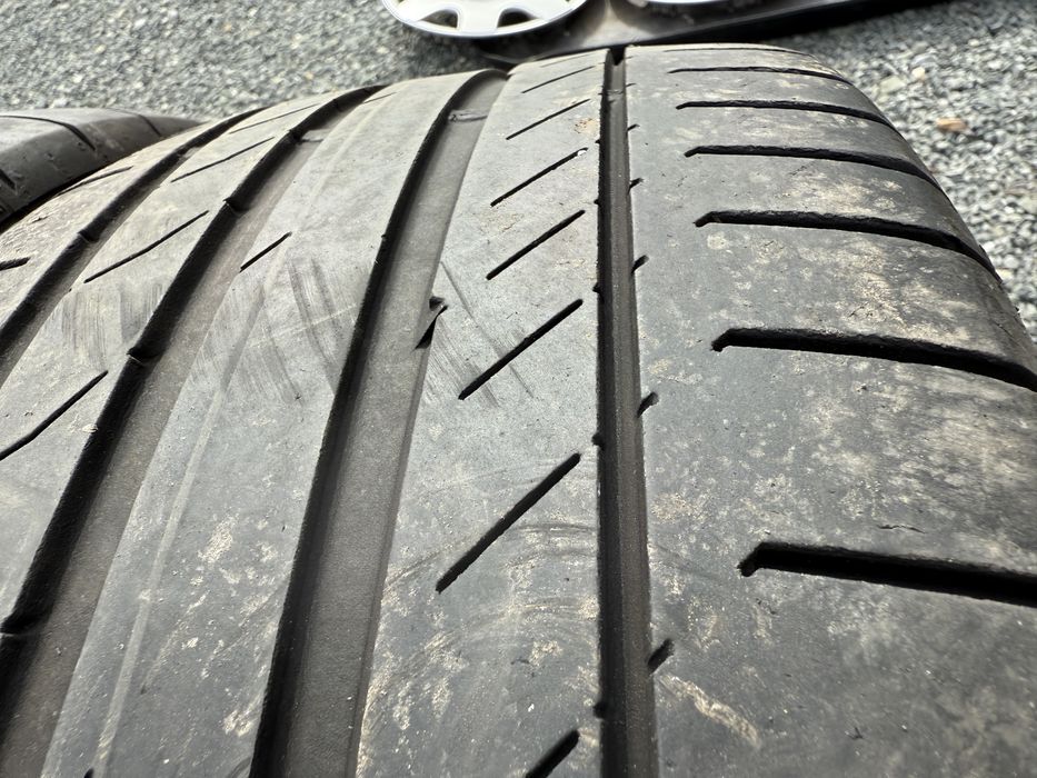 4бр. Летни Гуми С Борд 235/50R/18 -CONTINENTAL- DOT:1220- 3.9мм.