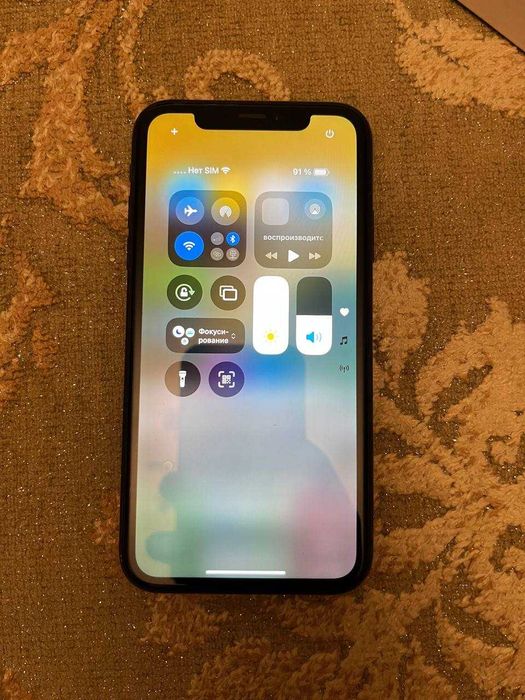 iPhone XR256 GB в отличном состоянии