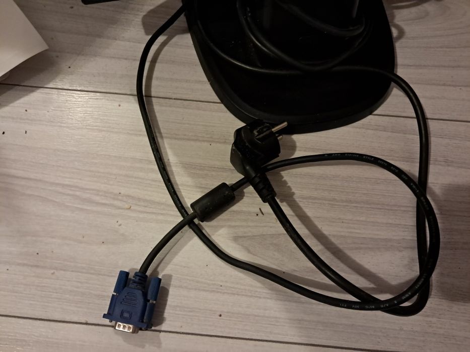 Monitor nec pentru pc