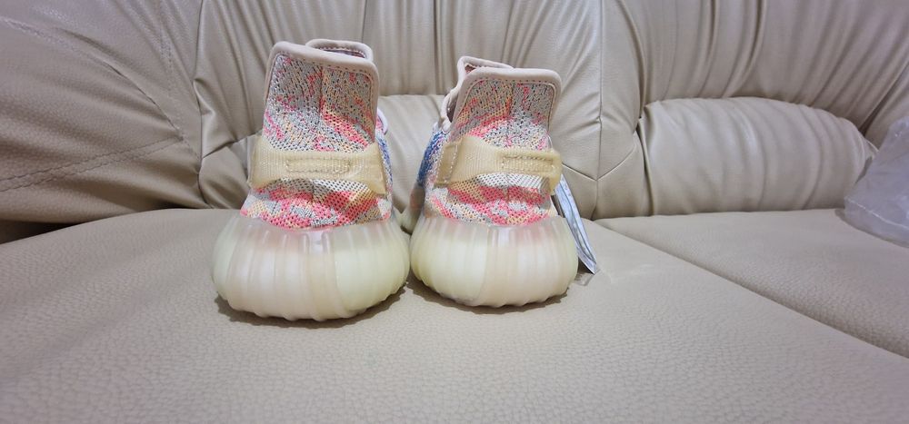 Yeezy.  MX   OAT