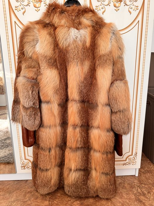 Шуба лиса продам