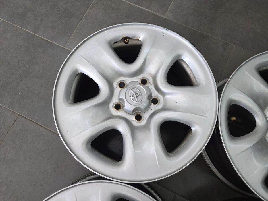 Железни Джанти 16 - Toyota Rav 4