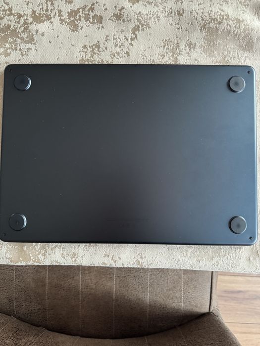 MacBook Air 13-inch M3 2024