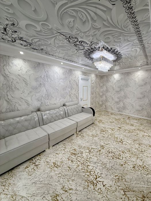 Портьезд.Продаётся 2х переделанное 3х комнатная Люкс