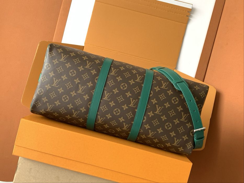 Geanta Louis Vuitton , calitate premium , pe comanda , noua