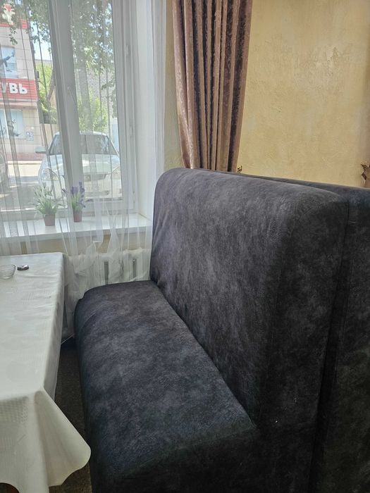 Продам диваны  для кафе,в хорошем состоянии