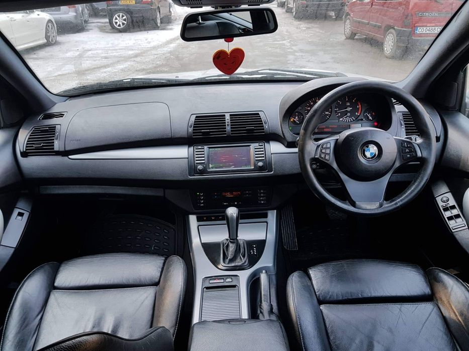 BMW X5 E53 Facelift 218к.с. автоматик НА ЧАСТИ !