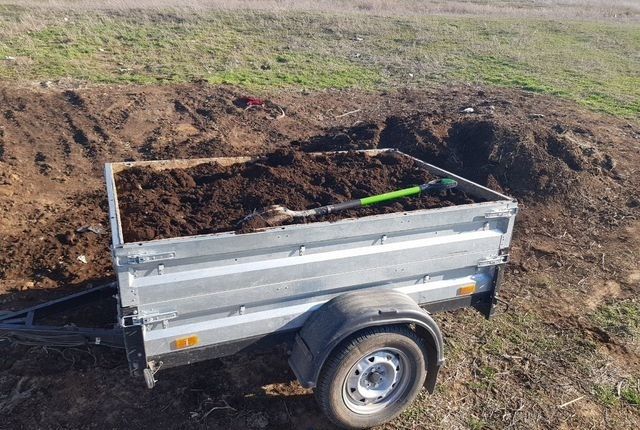 Продам навоз в прицепе