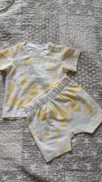 H&M екипче 2-4м.