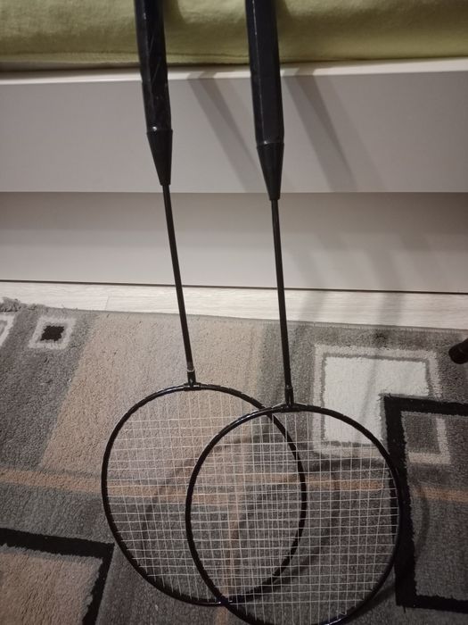 Ракетка для бадминтона