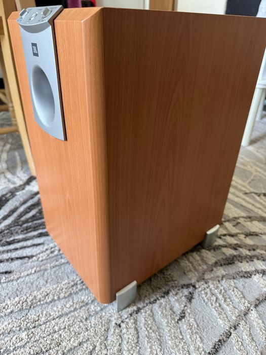 JBL SUB-178 8”  Subwoofer