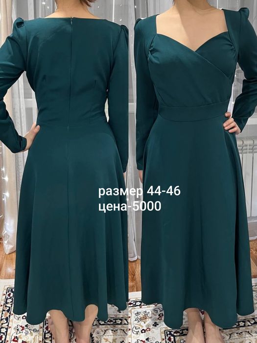 Продам платья, одевала по одному разу