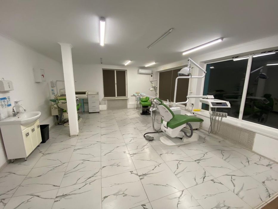 Стомотологические кресло