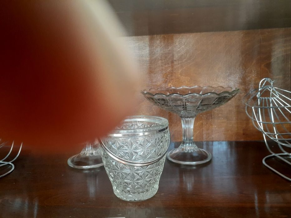 Продаётся вазы за все 140000