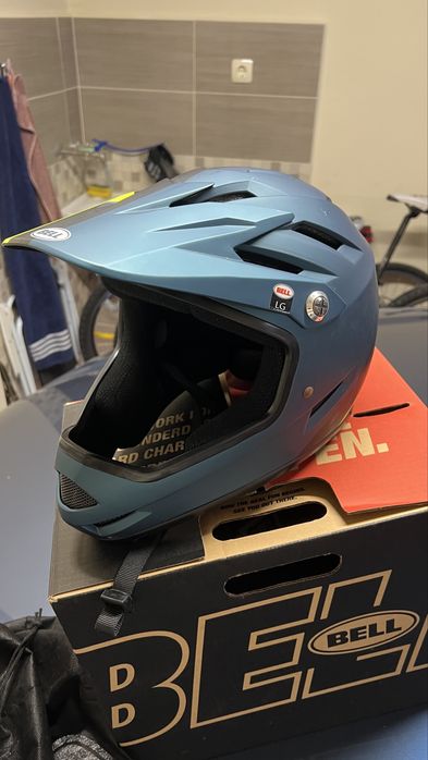 Велосипеден шлем каска BELL Sanction размер L (58 - 60 cm)