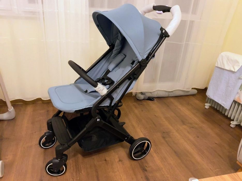 Детска лятна количка Kinderkraft до 25 кг и 50 фактор сенник