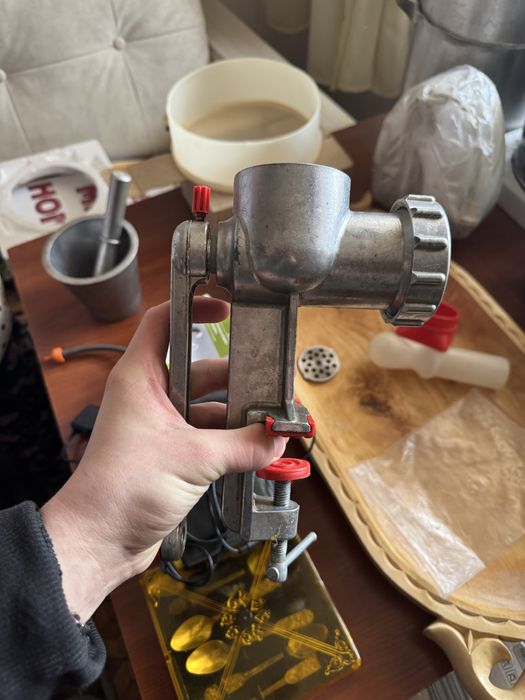 Мясорубка, ручная с ссср