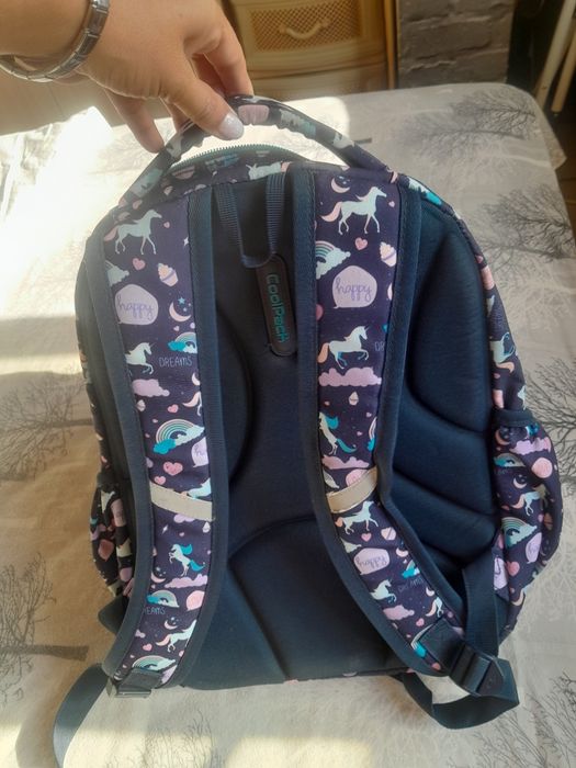 Раница за училище