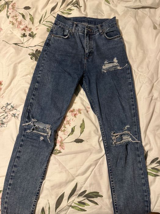 Дамски дънки с висока талия