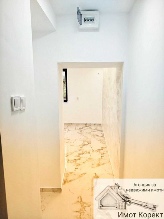 Дава се под наем Едностаен апартамент в Асеновград - 40 кв.м за 298.86 € - Снимка #5