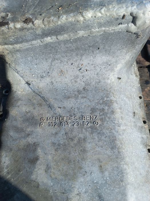 Мерседес w201 продам запчасти