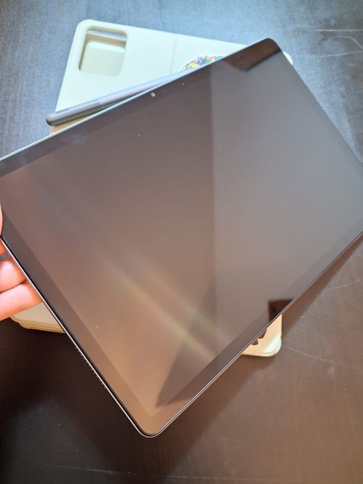Vând Tabletă Lenovo Tab M11 128 GB, 8 GB RAM (Stare Impecabilă)