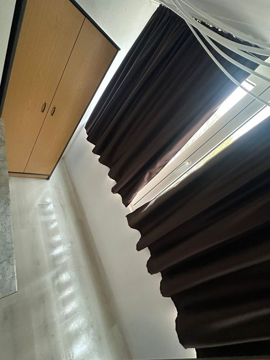 Apartament 2 camere de vanzare,et 1 Prel Tunari