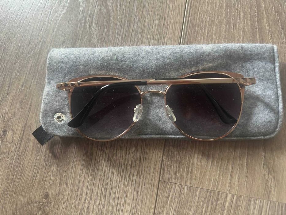 Дамски слънчеви очила