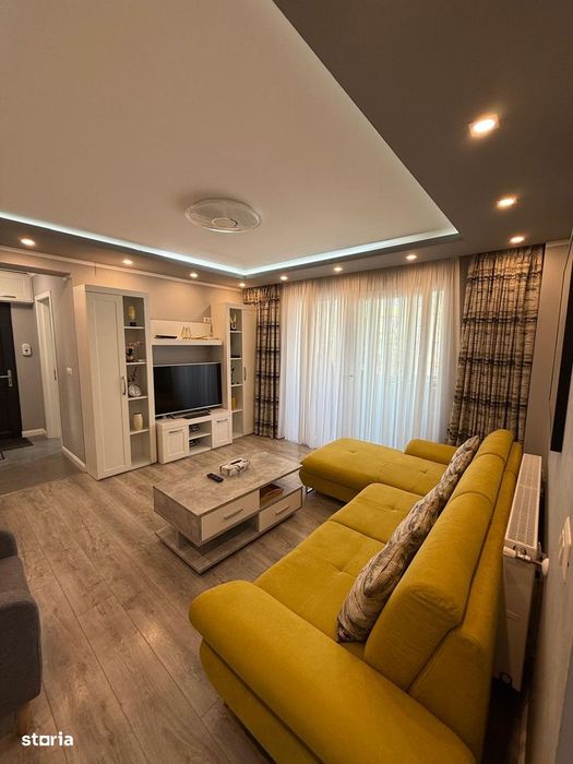 Apartament cu 4 camere semidecomandate, Marasesti — fotografia 1