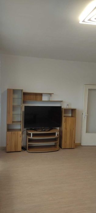 Дава се под наем Тристаен апартамент в Пловдив, Кършияка - 102 кв.м за 600 € - Снимка #12