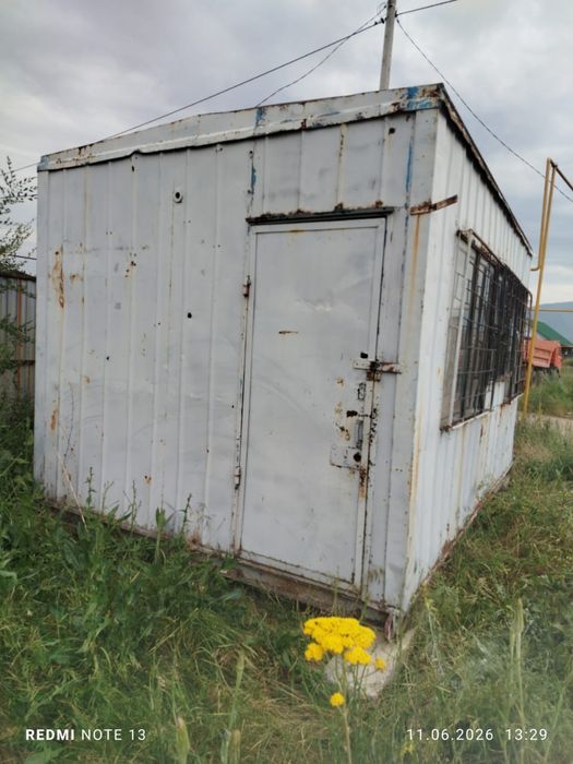 Продам утеплённый ларёк