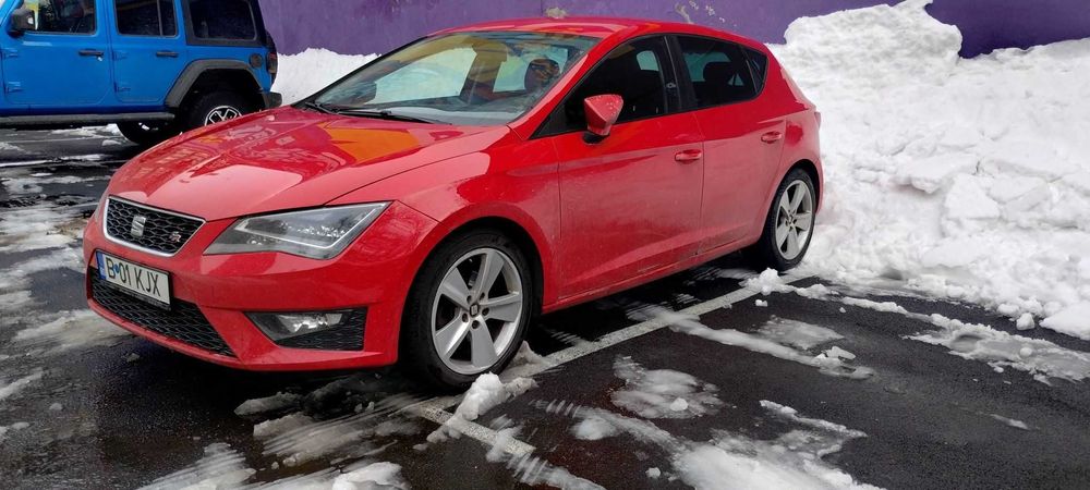 Schimb sau vand Seat Leon 1.4 tsi an 2014 Proprietar 7700 e u r o