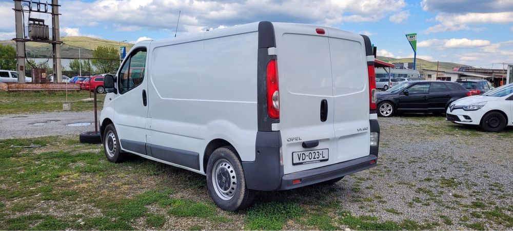 Opel Vivaro 2013 euro 5 2.0cdti