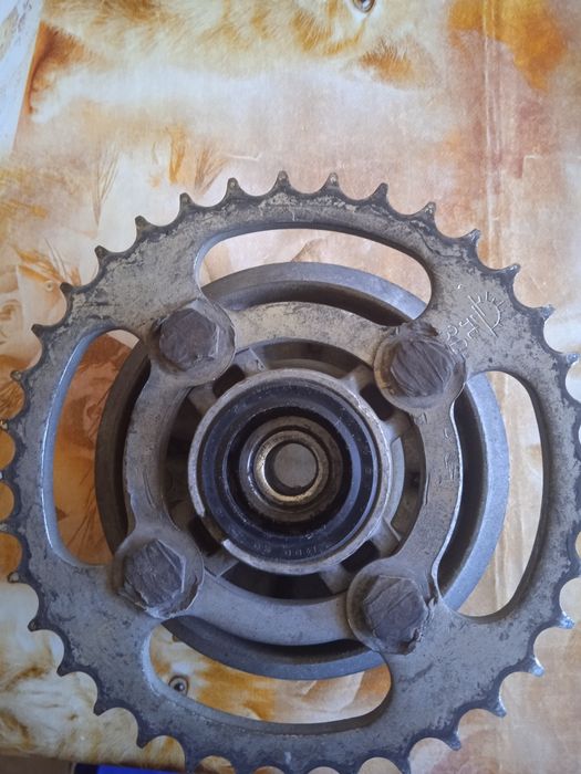 Резервни части за мотор Ямаха Криптон