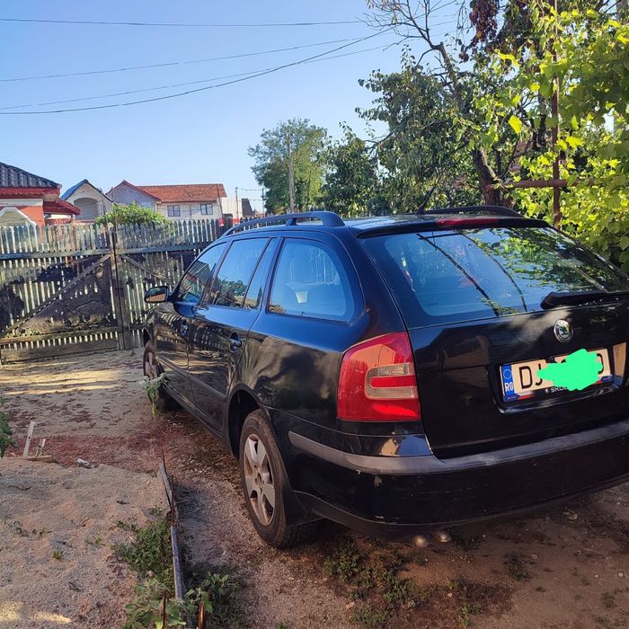Vând skoda octavia 2 break 2006