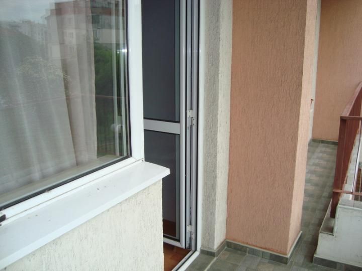 Дава се под наем Двустаен апартамент в Пловдив, Южен - 56 кв.м за 306 € - Снимка #4