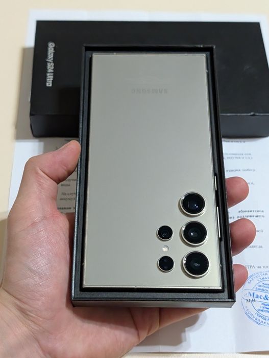 Samsung S24 Ultra 256 gb Ram 12 5G